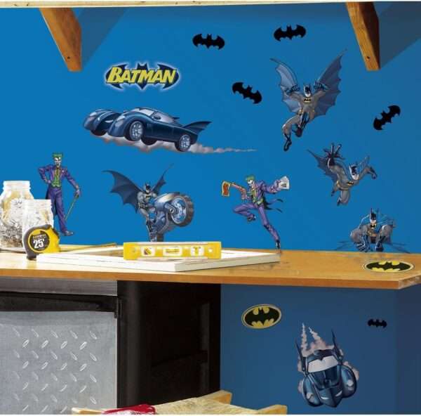 RoomMates - Batman - Peel and Stick Wall Decal - Image 5