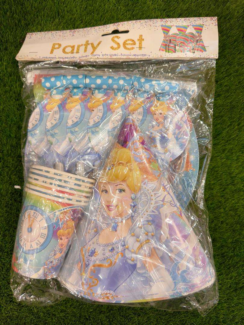 Party Time - 37-Pieces Disposable Tableware Sets - Assorted - Image 18