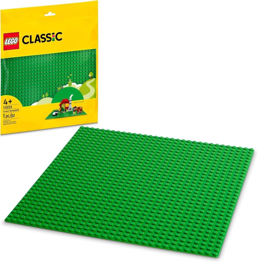 LEGO Classic Green Baseplate - Image 2