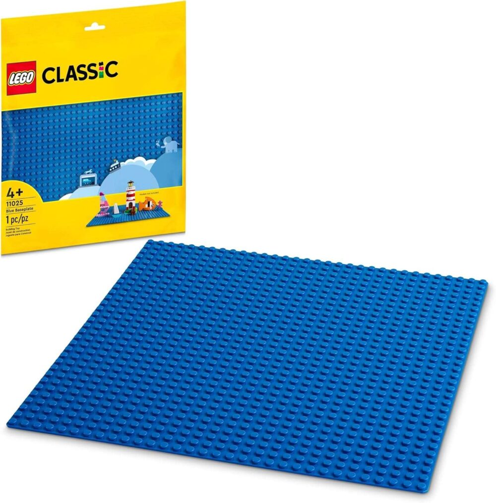 LEGO Classic Blue Baseplate - Image 2