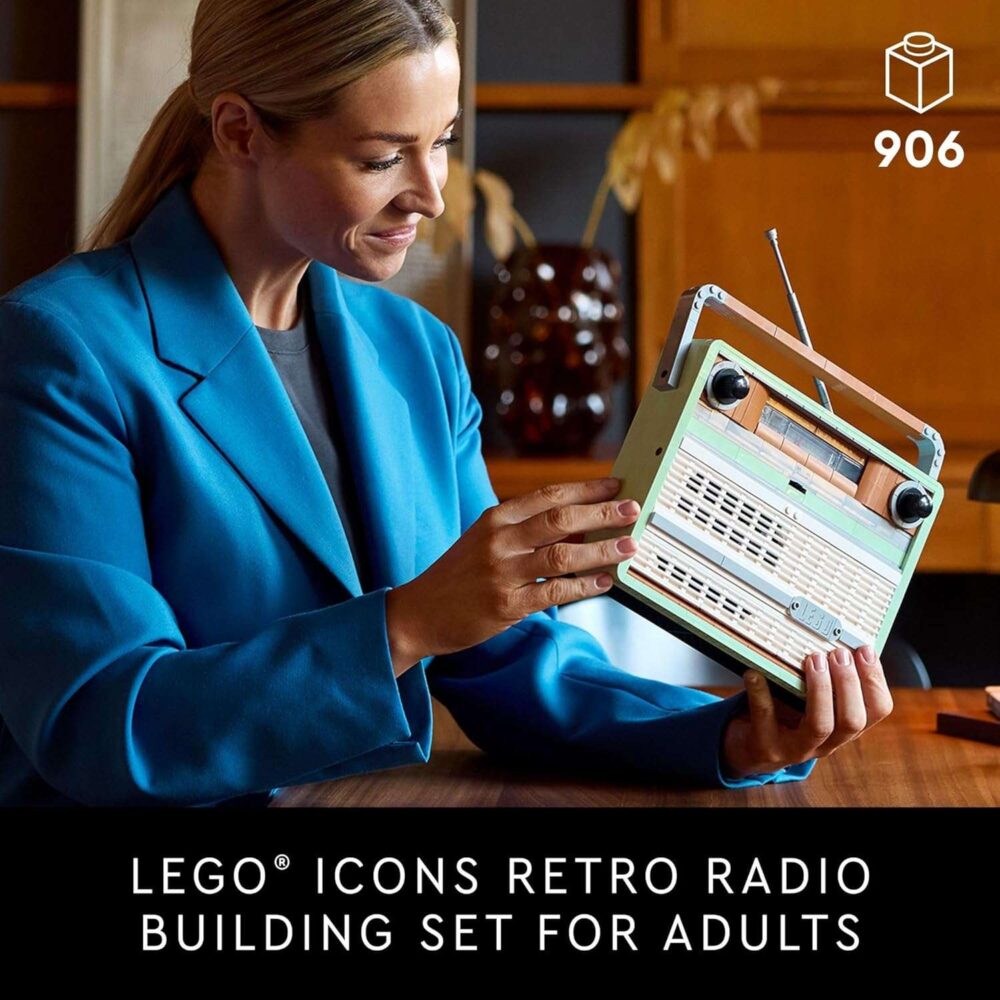 LEGO Icons Retro Radio Building Set - Image 3