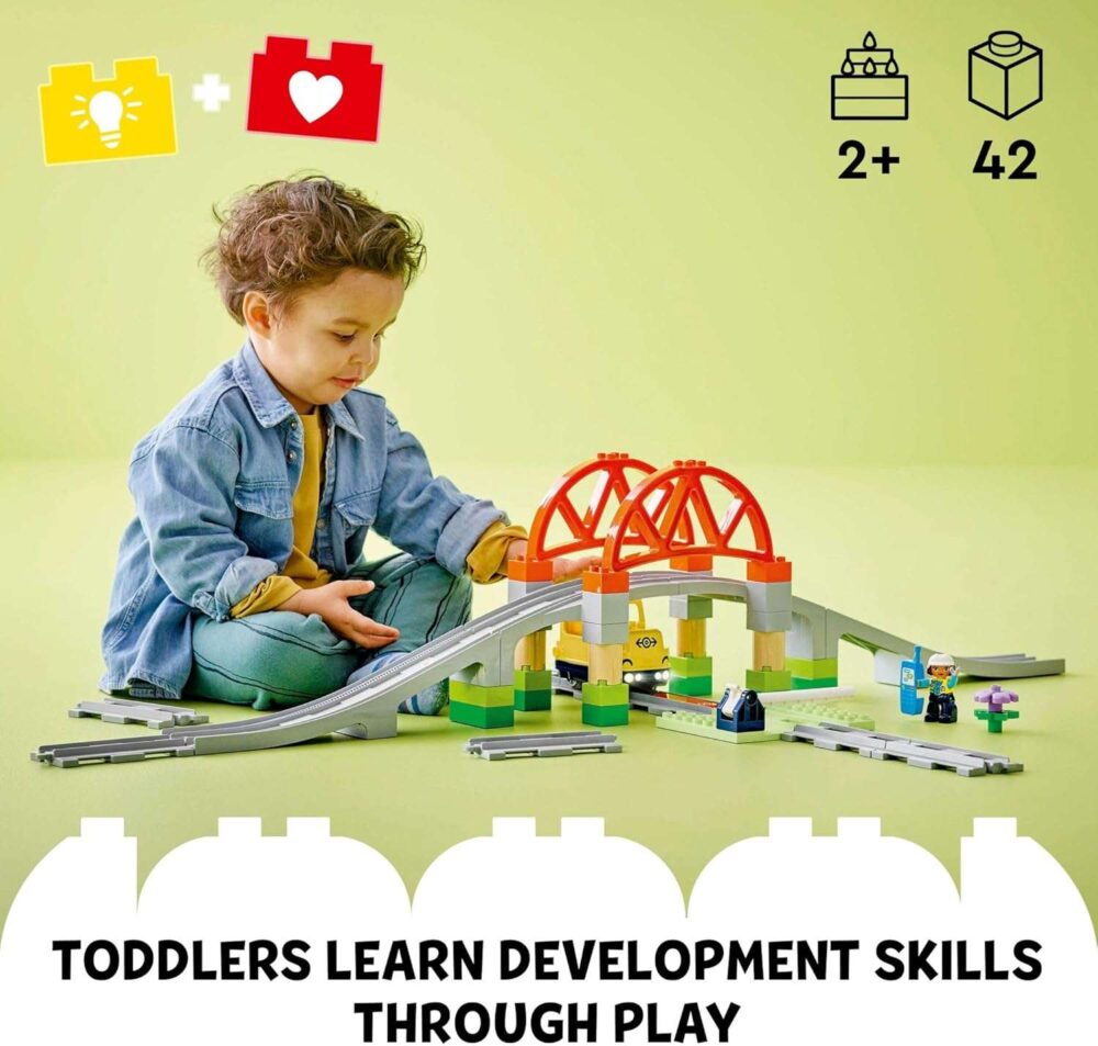 LEGO DUPLO Town Train Bridge and Tracks Expansion Set - Image 3