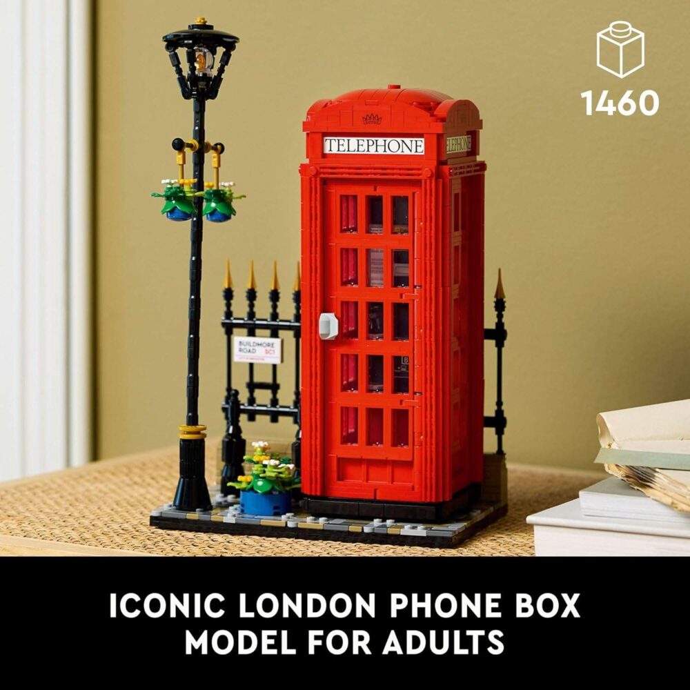 LEGO Ideas Red London Telephone Box Model - Image 3