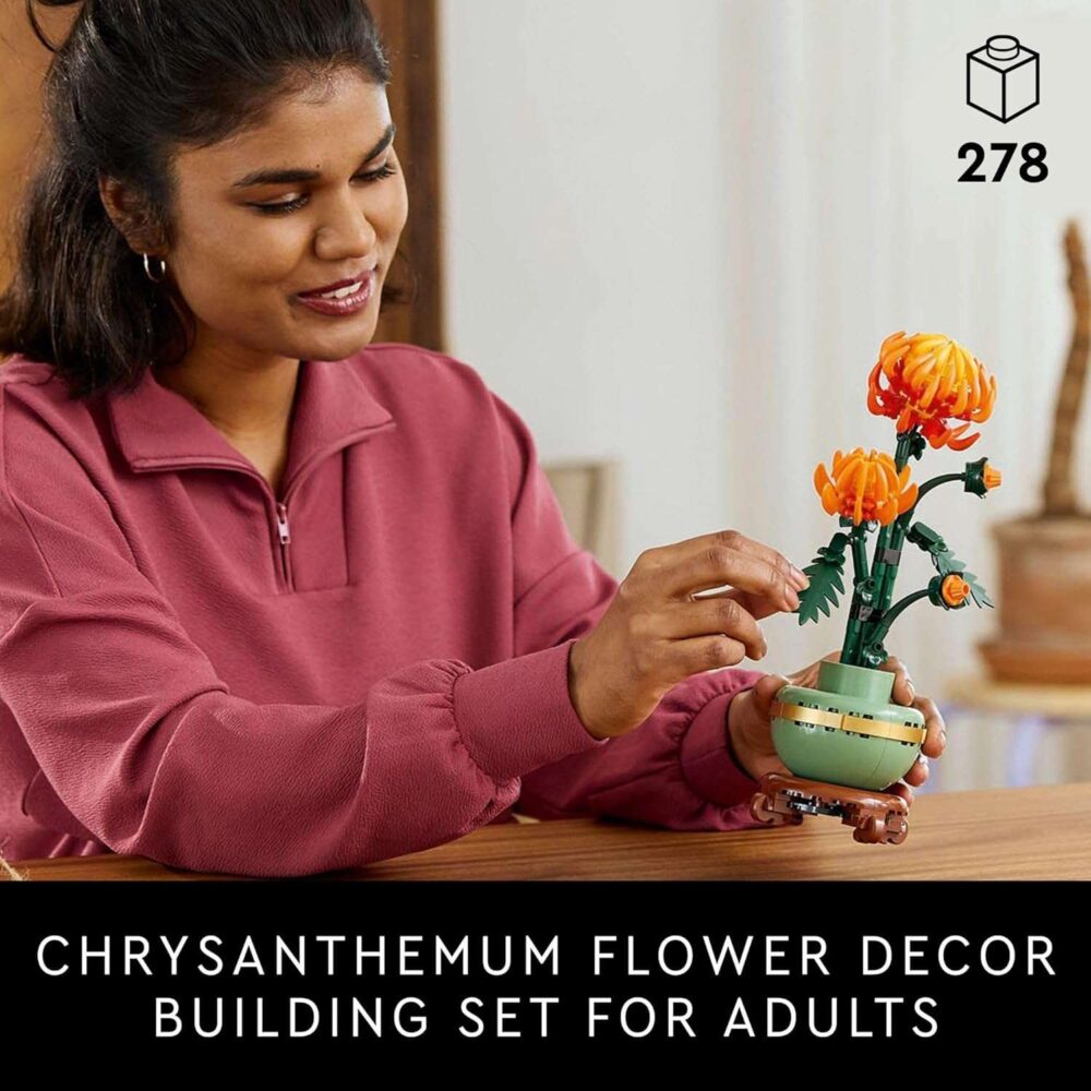 LEGO Botanicals Chrysanthemum Building Set - Image 3