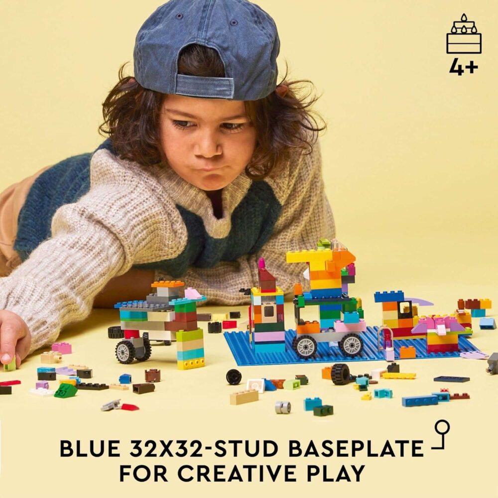 LEGO Classic Blue Baseplate - Image 3
