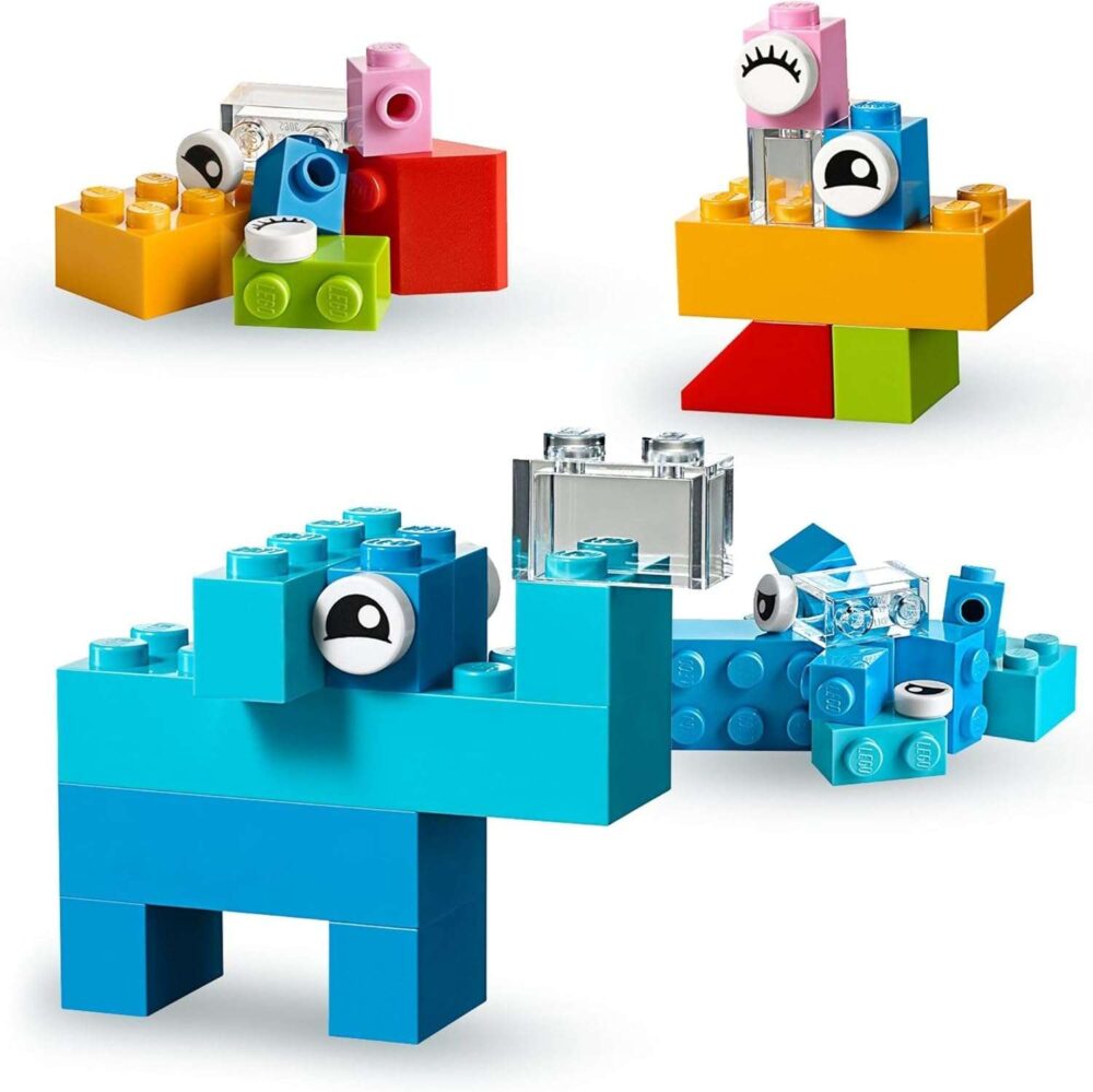 LEGO Classic Creative Suitcase - Image 4