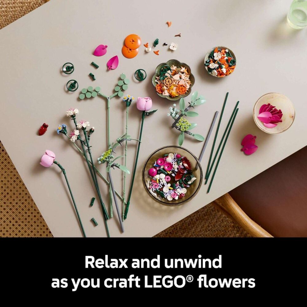 LEGO Botanicals Pretty Pink Flower Bouquet Building Set - Image 4
