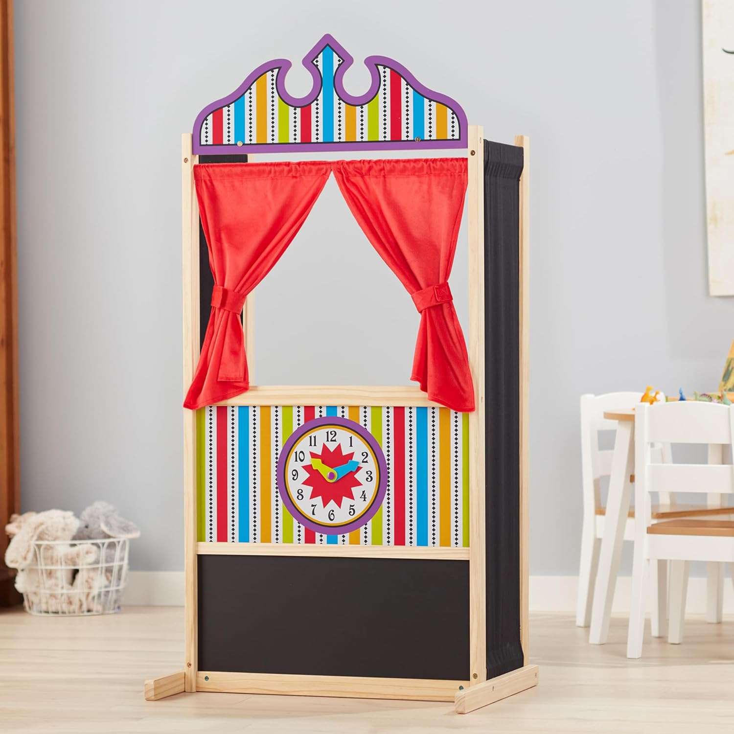 Melissa & Doug Deluxe Puppet Theater - Image 9