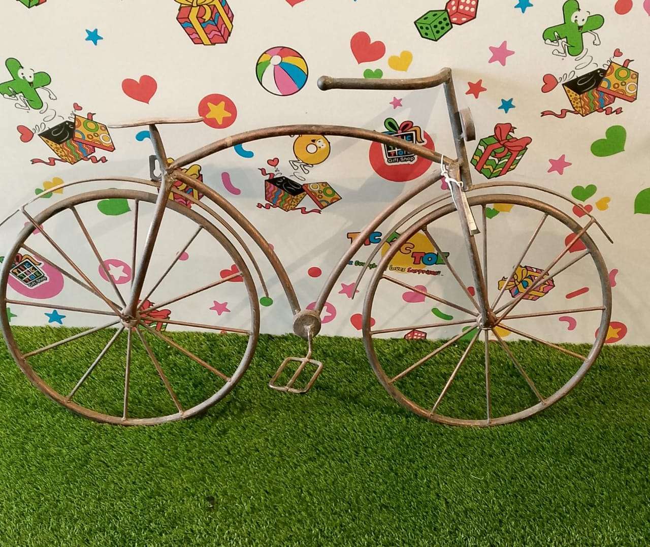 Creative Co-op - Metal Bicycle Wall Plaque - Rust - Image 2