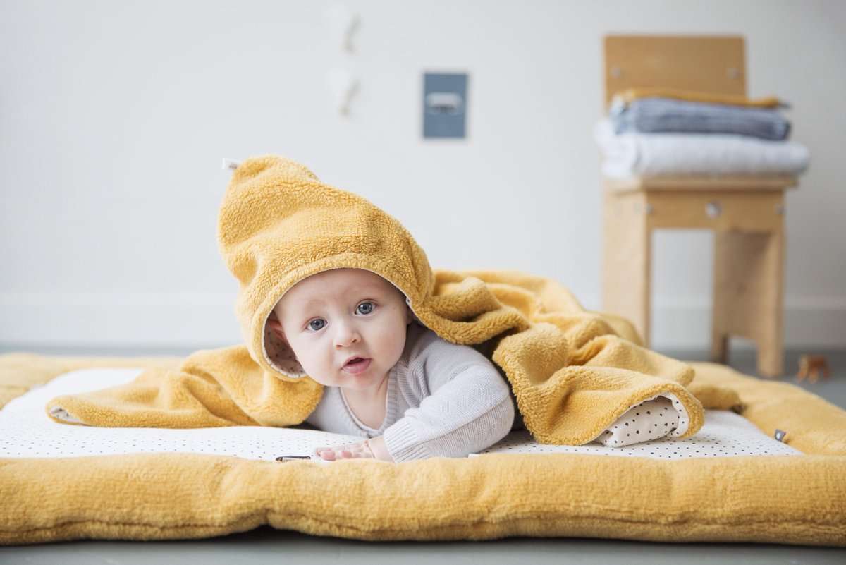 Snoozebaby - Playing Cloth Cheerful Playing 75x95cm - Bumblebee - Image 4