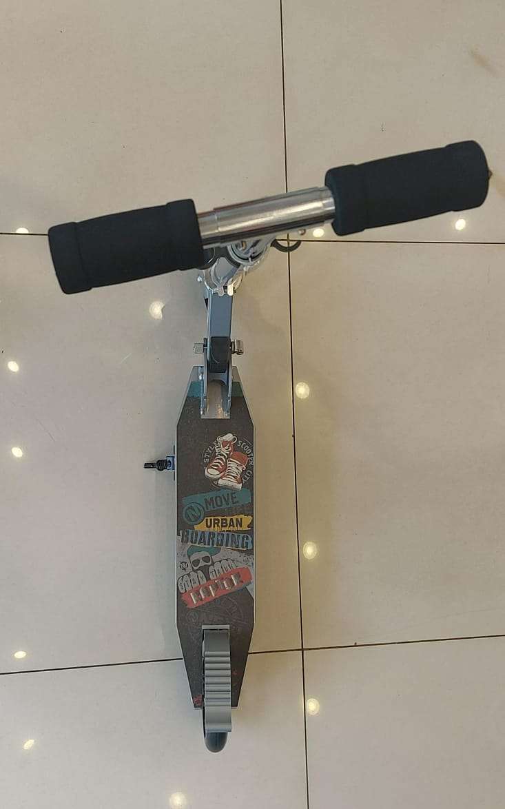 Kick Scooter With Graphics - Gray - Image 3